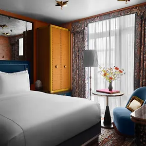 The Fifth Avenue 5*, New York United States