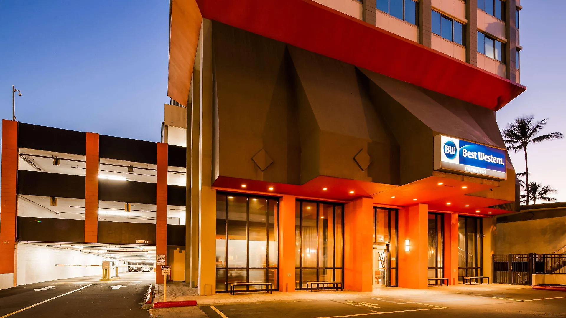 Best Western The Plaza Hotel Honolulu Airport - Free Breakfast 3*,