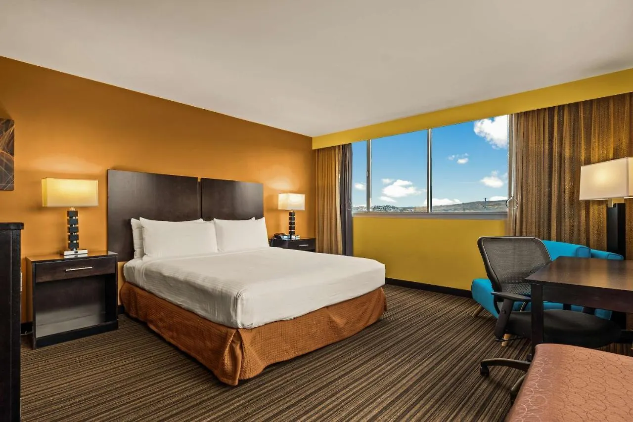 Best Western The Plaza Hotel Honolulu Airport - Free Breakfast 3*,